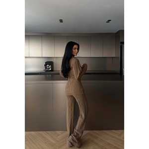 Conjunto de Punto Marrón de 3 Piezas para Otoño, Diseño Casual con Estampado de Crochet, Corte Holgado - Product Image 1