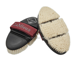 <span class=keywords><strong>Brosse</strong></span> de toilettage pour chevaux en poils de <span class=keywords><strong>cheval</strong></span> PP - Product Image 5