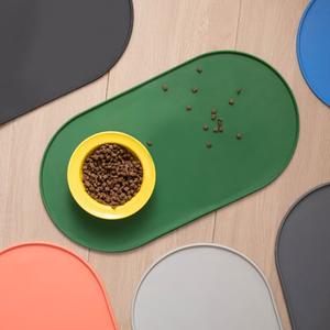 وعاء طعام للحيوانات الأليفة صديق للبيئة بالجملة، حصيرة مقاومة للماء للكلاب والقطط، حصيرة سيليكون غير قابلة للانزلاق، تصميم عصري وآمن وأنيق - Product Image 1