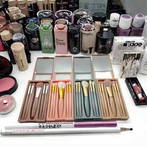 Juego de Brochas de Maquillaje Profesional Portátil de <span class=keywords><strong>5</strong></span> Piezas, Tamaño Regular, Pelo Sintético, Brocha Plana con Mango de Plástico para Rostro, Cejas y Corrector - Product Image 3