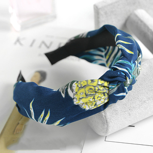 <span class=keywords><strong>Flamingo</strong></span>-Kreuz-Geknotetes Breites Stirnband für Frauen Modisches Haaraccessoire Niedliche Haarbänder für Partys - Product Image 5