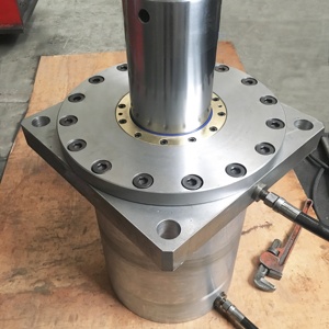 Double Acting Hydraulic Ram Hydraulic Press Cylinder for Press with Mounting Flange - Product Image 1