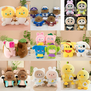 Poupées Anime Personnalisées en Usine, Cadeaux de Noël pour Enfants Très Demandés, Poupées en Peluche Ultra Douces pour Machines à Pinces - Product Image 3