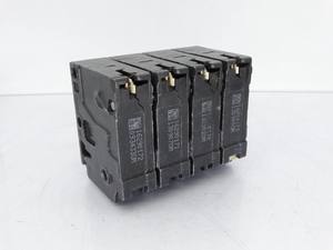 1 Stück Nagelneuer Original EQ9985 Leistungsschalter PLC - Product Image 2