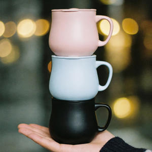 Vente en gros des tout nouveaux gobelets réutilisables de 10 oz avec poignée en C, mug à café en acier inoxydable isolé pour les <span class=keywords><strong>Japonais</strong></span> - Product Image 6