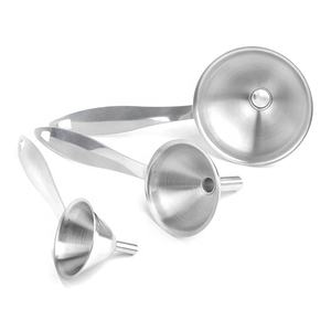 <span class=keywords><strong>Metal</strong></span> Aço Inoxidável Funil Grande Médio Pequeno Funil Conjunto de 3 Funis de Grau Alimentício para Uso de Cozinha Enchimento Garrafas Frasco Cozinhar - Product Image 1
