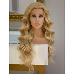 Tête de Mannequin de Formation pour Coiffeur Prix de Gros Europe, Style Droit avec Épaules pour la Coupe, le Tressage et la Formation du Visage - Product Image 1