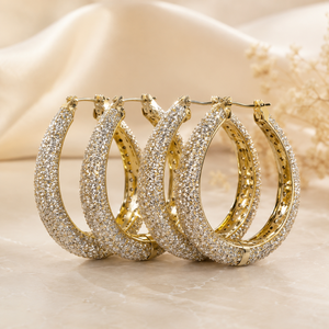 Pendientes de Aro Elegantes y Sencillos de Oro de 14k con Cristales CZ de Lujo para Mujer - Product Image 3