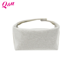 Custom Natural <b>Plain</b> Canvas Cotton Fashionable Travel-Ready Reusable Durable Makeup Cosmetic <b>Bag</b> Wholesale for Women - Product Image 2