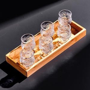 Ensemble distributeur de whisky vintage européen sculpté avec mini-gobelet, verre à whisky, verre à <span class=keywords><strong>vin</strong></span>, verre à cocktail et verre à shot en forme de diamant - Product Image 4