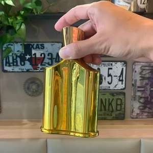 Creede Parfum Arabe Dubaï Haut <span class=keywords><strong>de</strong></span> Gamme 100ml Vente en Gros <span class=keywords><strong>de</strong></span> Cologne pour Homme Vente à Chaud <span class=keywords><strong>de</strong></span> Luxe <span class=keywords><strong>de</strong></span> Haute Qualité - Product Image 1