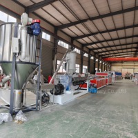 Ligne d'extrusion de profilés Qingdao Plastic Machinery, machine à double vis haute vitesse pour extrusion de PVC de petits profilés de stores enrouleurs