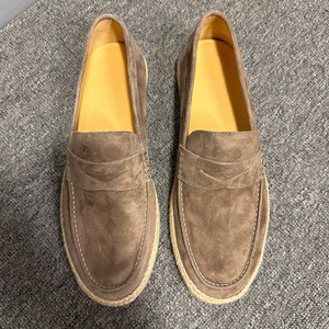 Mocasines de Ante Color Taupe para Hombre, Hechos a Mano, Casuales, con Detalles Trenzados, Cómodos, Antideslizantes, Calzado Diario Informal - Product Image 3