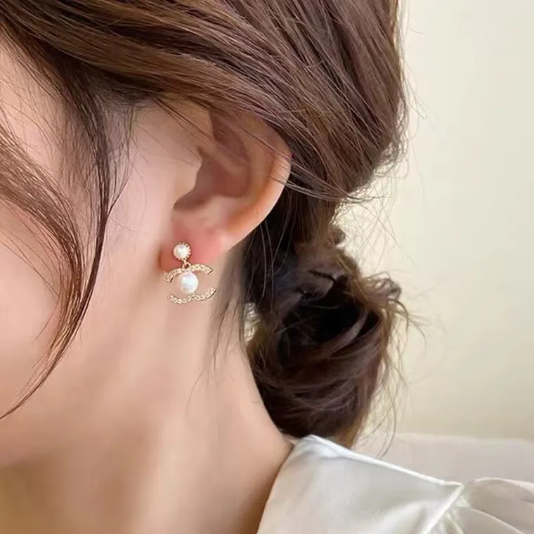 Pearl Diamond Letter CC Stud Earrings new style Korean Simple 925 Silver Stud Earrings