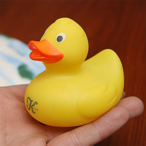 Jouet de <span class=keywords><strong>bain</strong></span> en PVC imprimé lettres, petit canard jaune, pour enfants, pour la baignade et les jeux aquatiques, avec son, pour garçons et filles, 0-24 mois, 2-4 ans - Product Image 2