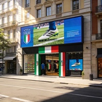 Écran publicitaire LED P3.9 de 229 pouces pour les matchs de football de l'équipe d'Italie, articles essentiels pour les besoins quotidiens, magasin spécialisé
