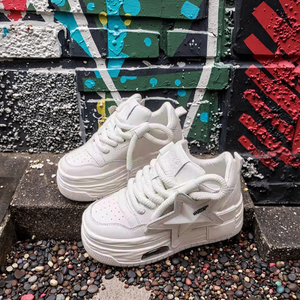 <span class=keywords><strong>Scarpe</strong></span> <span class=keywords><strong>Alte</strong></span> da <span class=keywords><strong>Donna</strong></span> di Tendenza Nuova Collezione Primavera 2025 con Suola Spessa Rialzata Popolari Casual <span class=keywords><strong>Sportive</strong></span> con Lacci e Stella - Product Image 3