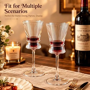 Copa de Vino Vintage con Tallo Acanalado, Copa de Champán de Vidrio Transparente con Rayas Verticales para Comedor y Decoración de Mesa - Product Image 2