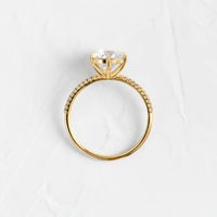 1CT Oval Dört Çatal Taşlı Pave Bantlı Tektaş Laboratuvar Üretimi Elmas Nişan Yüzüğü 14K/18K Som Altın IGI Sertifikalı CVD/HPHT Özel Yapım