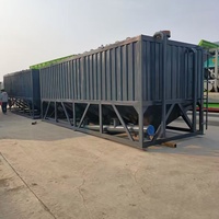 Silo Orizzontale per Calce e Serbatoio Mobile per Cemento a Bocca Aperta Abbinati alla Stazione Mobile di Miscelazione del Calcestruzzo