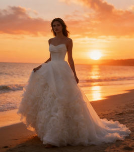 Vestidos de Novia de Satén sin Tirantes <span class=keywords><strong>con</strong></span> Falda de Tul <span class=keywords><strong>con</strong></span> Volantes y Pétalos, Estilo Princesa, <span class=keywords><strong>para</strong></span> <span class=keywords><strong>Bodas</strong></span> en el Jardín - Product Image 3