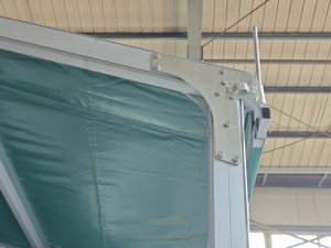 Lona de PVC verde de 850gsm de 15m de ancho con <span class=keywords><strong>ventana</strong></span> transparente de PE, Marco A, carpa de aluminio resistente para eventos al aire libre - Product Image 4