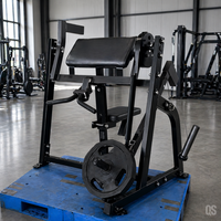 Machine à curls assis professionnelle à charge par plaques pour biceps, banc de curls Preacher, équipement de fitness pour salle de sport