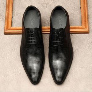 Zapatos de Negocios Modernos para Hombre, Diseño Nuevo, con Cordones, Punta en Pico, Aumentan la Estatura, Impermeables y Transpirables - Product Image 6