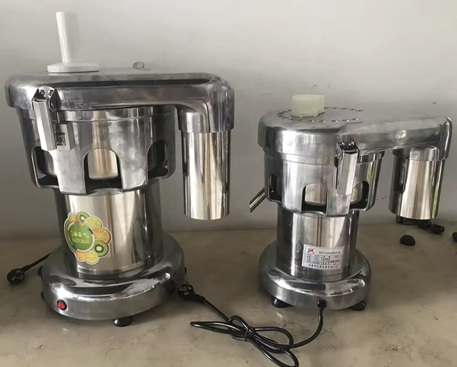 220V 50Hz 2800RPM 370W Commercial Electric Juicer Extractor Machine with Motor-Cold Press