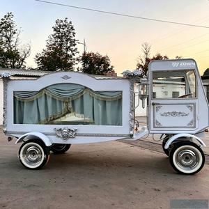 Cercueil électrique blanc argenté gaufré avec rideau gris pour transport funéraire - Product Image 1