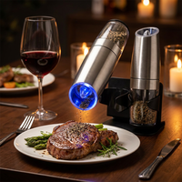 Set Penggiling Garam dan Merica Elektrik Stainless Steel 6*AAA Baterai, 2 Buah dengan Dudukan, LED Biru, Inti Keramik yang Dapat Disesuaikan