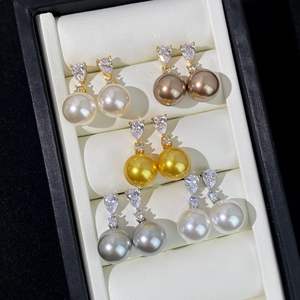 أقراط كريستال فاخرة جديدة بتصميم فائق البريق، أقراط ماسية مائية مع لؤلؤ، مجوهرات نسائية أنيقة، أقراط بالجملة - Product Image 1