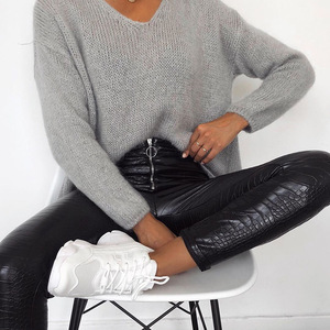 Logo personnalisé taille haute fermeture éclair femmes <span class=keywords><strong>pantalons</strong></span> serrés noir PU <span class=keywords><strong>cuir</strong></span> de crocodile pantalon slim pour femmes <span class=keywords><strong>pantalons</strong></span> Streetwear - Product Image 1