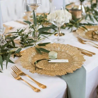 Assiettes de présentation rondes de luxe Xiangjin en PP, couleur or rose, 13 pouces, écologiques, pour mariages, fêtes et événements, décoration en plastique