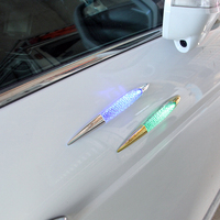 Décoration extérieure de voiture Lumières extérieures de voiture Feux d'avertissement magnétiques à LED S05 Accessoires automobiles Produits de voiture innovants Gadgets