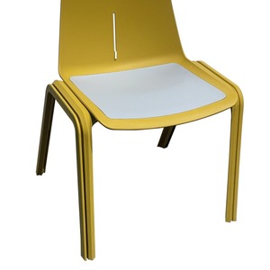 Silla de Oficina Henmei Amarilla con Respaldo para Uso en Oficina - Product Image 3