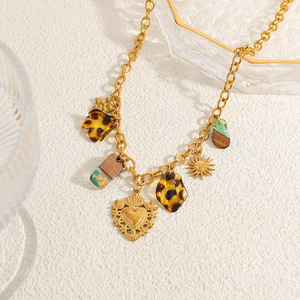 สร้อยคอสแตนเลสสตีลพร้อมจี้รูปหัวใจ ดวงอาทิตย์ และเสือดาว ชุบทอง 18k สายคล้องคอสำหรับผู้หญิง เครื่องประดับแฟชั่น - Product Image 2