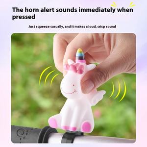 Cuerno de aire súper sonido, bocina deslizante para coche, bonito accesorio de dibujos animados para bicicleta de equilibrio para niños, hecho de plástico duradero - Product Image 2