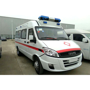 Ambulance médicale diesel manuelle <span class=keywords><strong>REAL</strong></span> FRIEND d'occasion, bien entretenue, avec brancard pour patient et système de surveillance - Product Image 4