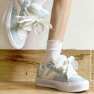 Zapatillas de skate retro para mujer, calzado informal urbano de nicho, zapatillas deportivas de moda - Product Image 1