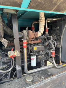 Compresseur d'air à vis portable d'<span class=keywords><strong>occasion</strong></span> 162 kW, moteur diesel CAT, machine lubrifiée - Product Image 5