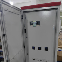 Boîtier de distribution 415V sur mesure 630A IP55 avec serrure hybride, prises personnalisables, en acier laminé à froid renforcé pour applications industrielles