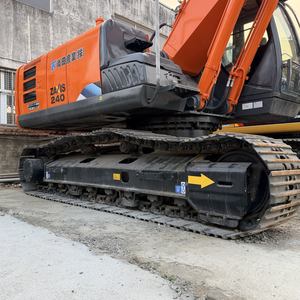 Excavatrice sur chenilles hydraulique Hitachi ZX240 d'origine japonaise de 24 tonnes, modèle 2022, occasion, avec moteur, pompe, boîte de vitesses et groupe motopropulseur. - Product Image 4