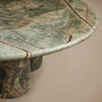 Table basse ronde en marbre naturel DH, trois pieds cylindriques solides, table à manger en pierre veinée sauvage pour salle à manger de luxe.