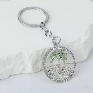 Luxury Zinc Alloy <b>Keychain</b> Palm Tree Design Sparkling Crystals Waterproof Fashion Souvenir Gift Beach Lovers <b>Custom</b> Keyring - Product Image 5