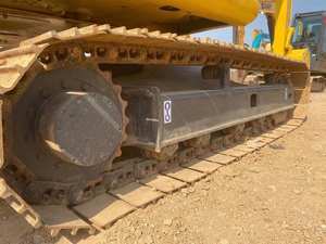 Miniexcavadora Komatsu PC60 Usada de 6 Toneladas, Importada de Japón, en Buen Estado, con Componentes Principales como Bomba de Engranajes y Rodamientos - Product Image 3