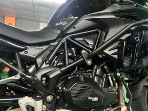 Motocyclettes d'occasion Benelli TRK502 <span class=keywords><strong>Moto</strong></span> <span class=keywords><strong>Touring</strong></span> Motocyclette de rue <span class=keywords><strong>Moto</strong></span> à essence <span class=keywords><strong>Moto</strong></span> tout-terrain <span class=keywords><strong>Moto</strong></span> 500cc - Product Image 5