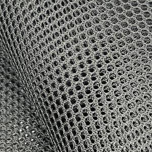 Tela de Malla de Punto 100% Poliéster de Peso Medio con Buena Elasticidad para Ropa Deportiva de Exterior, ALTA CALIDAD CON ORIFICIOS REDONDOS GRANDES - Product Image 4