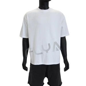 Мужские хлопковые футболки с объемным принтом - Product Image 1