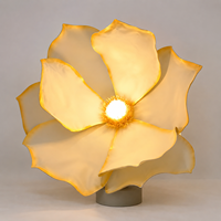 Grote papieren kunstbloemenlamp met LED-verlichting, sculptuur, bruiloftdecoratie, commerciële bloemendisplay